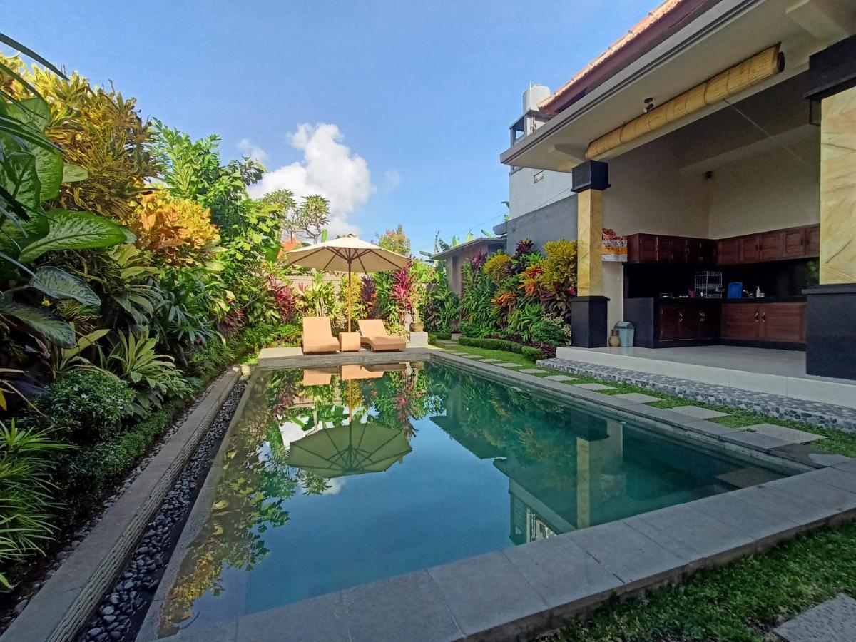 Pondok Gadri Villa Ubud Exterior photo