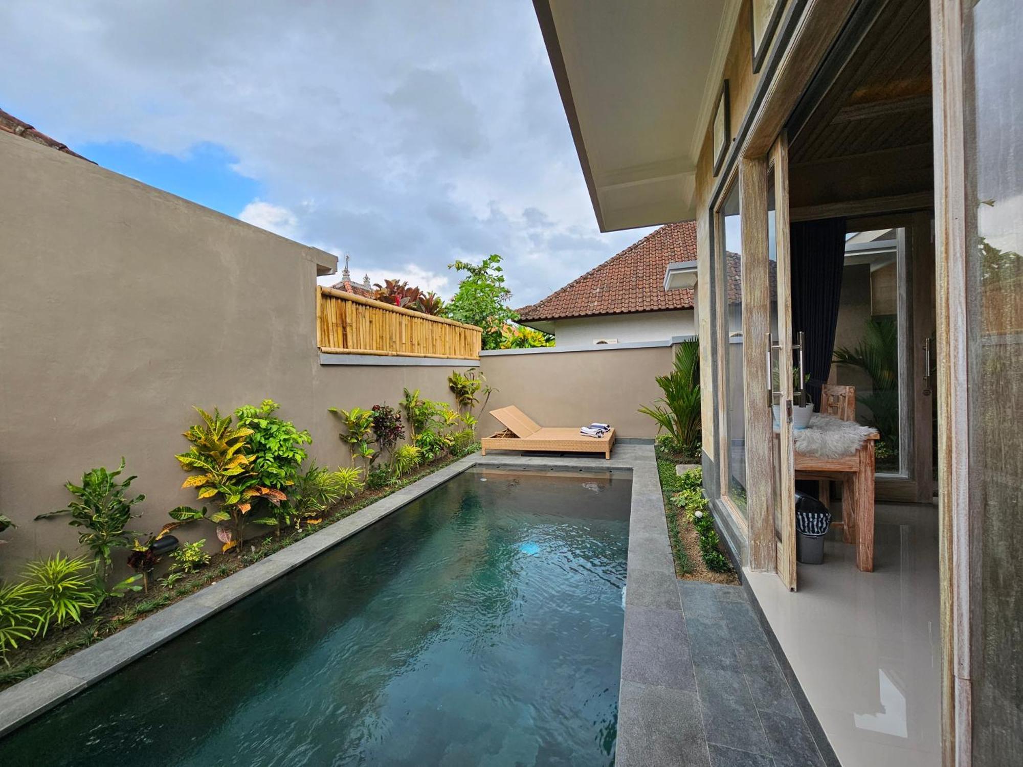 Pondok Gadri Villa Ubud Exterior photo