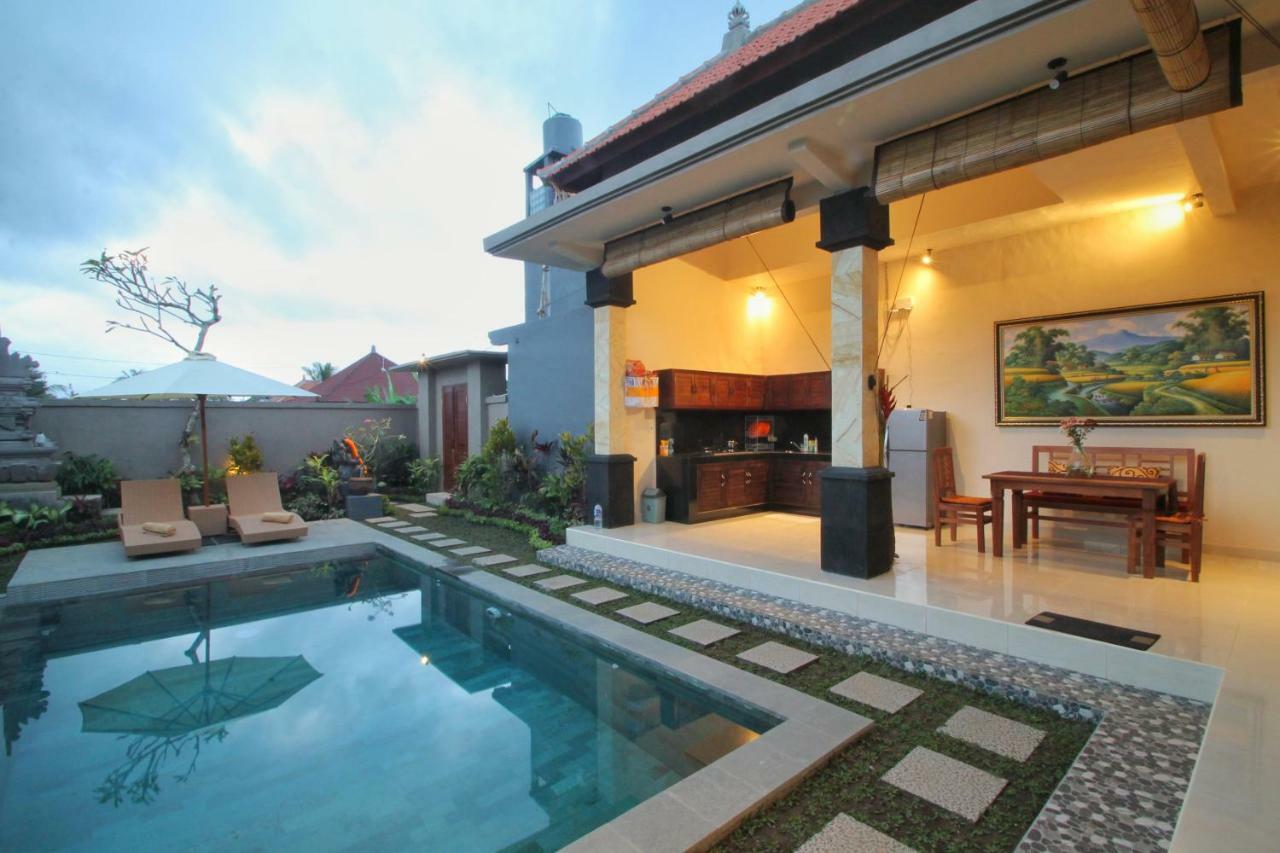 Pondok Gadri Villa Ubud Exterior photo